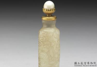 图片[3]-Jade snuff bottle with qilin beast, phoenix, tortoise, and dragon decoration of the Four Spirit animals (set of four), Qing dynasty, 18th century-China Archive